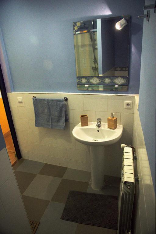 Apartamentos Saltarel-Lo Besalú Dış mekan fotoğraf