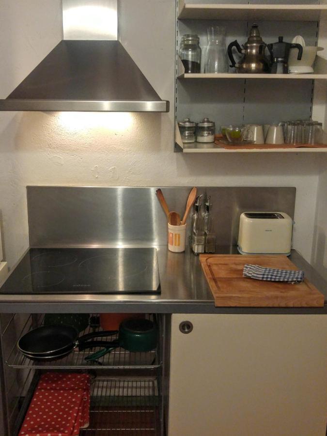 Apartamentos Saltarel-Lo Besalú Dış mekan fotoğraf