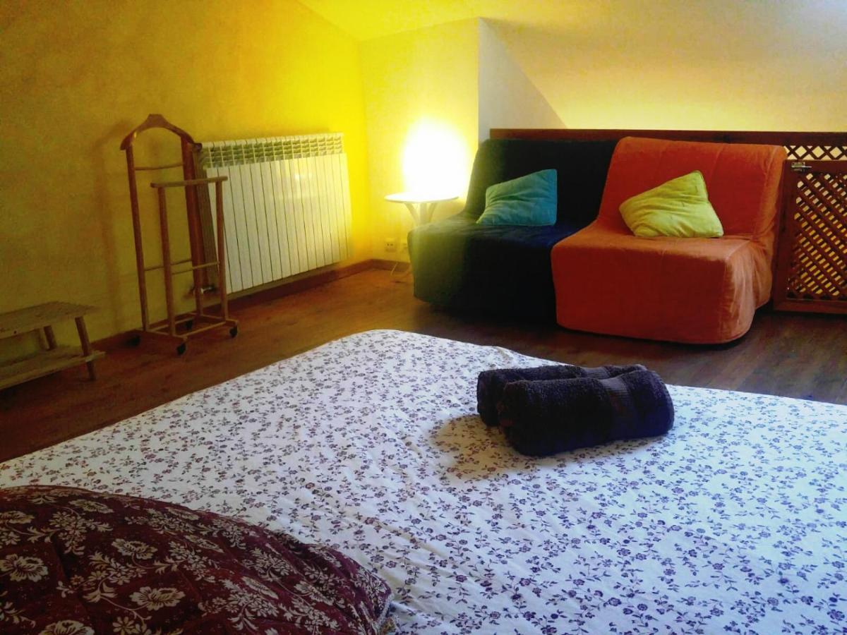 Apartamentos Saltarel-Lo Besalú Dış mekan fotoğraf
